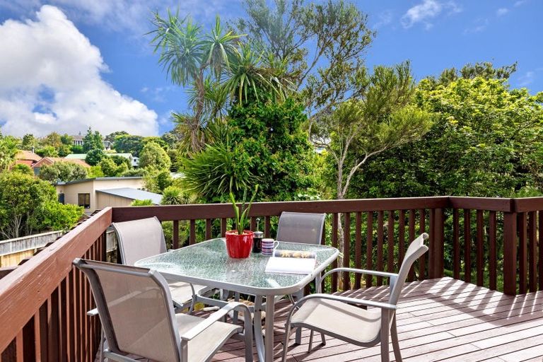 Photo of property in 2/47 Flaxdale Street, Birkdale, Auckland, 0626