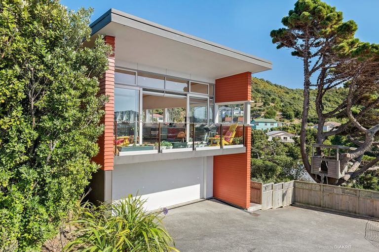 Photo of property in 22 High Street, Island Bay, Wellington, 6023