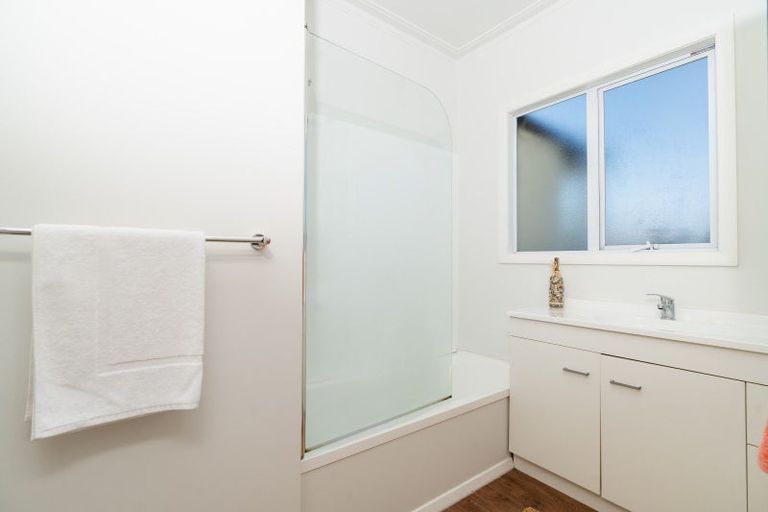 Photo of property in 13 Tay Street, Mosgiel, 9024