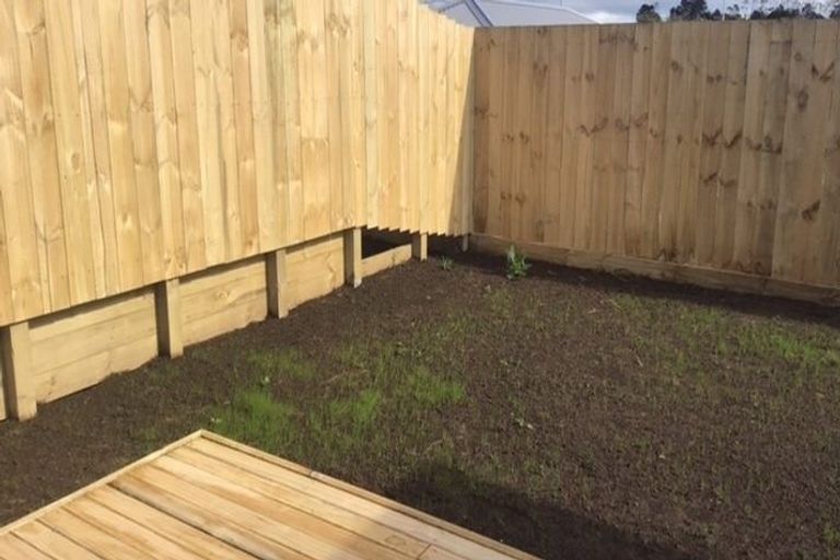 Photo of property in 18 Rainsford Road, Pukekohe, 2120