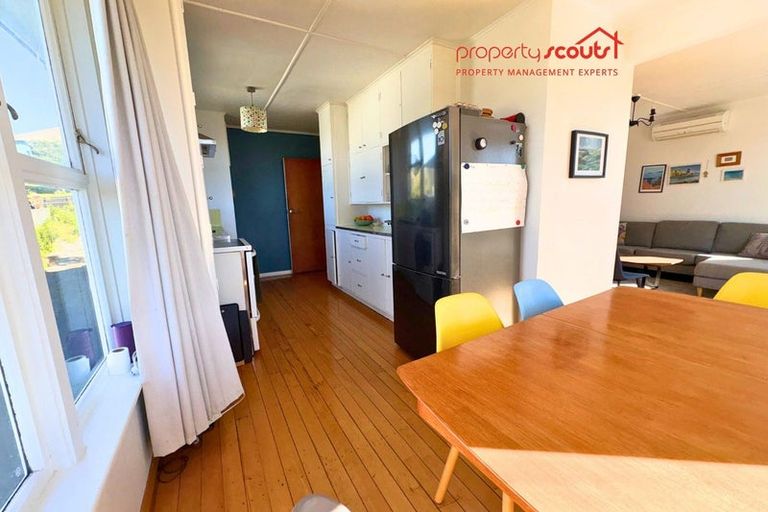 Photo of property in 12 Pikarere Street, Titahi Bay, Porirua, 5022