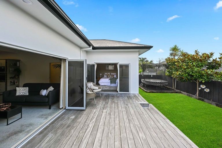 Photo of property in 94 Rototuna Road, Rototuna, Hamilton, 3210