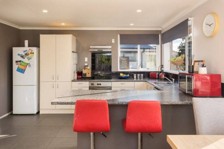 Photo of property in 2 Lynley Crescent, Blenheim, 7201