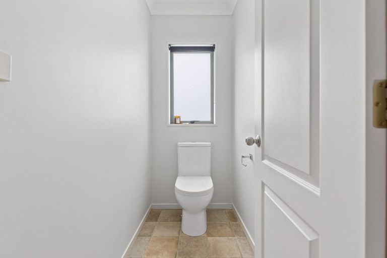 Photo of property in 1 Loveridge Place, Morrinsville, 3300