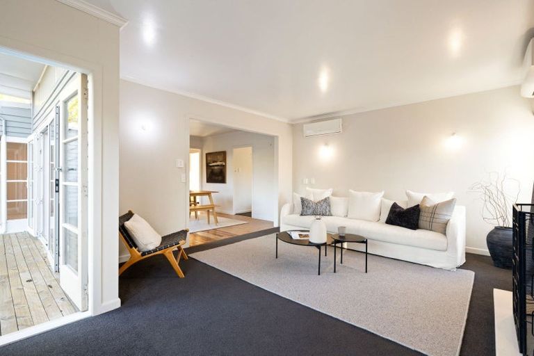 Photo of property in 12 Thornton Road, Cambridge, 3434