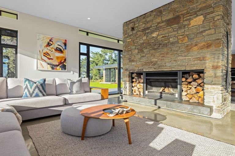 Photo of property in 140 Mill Road, Oxford, 7430