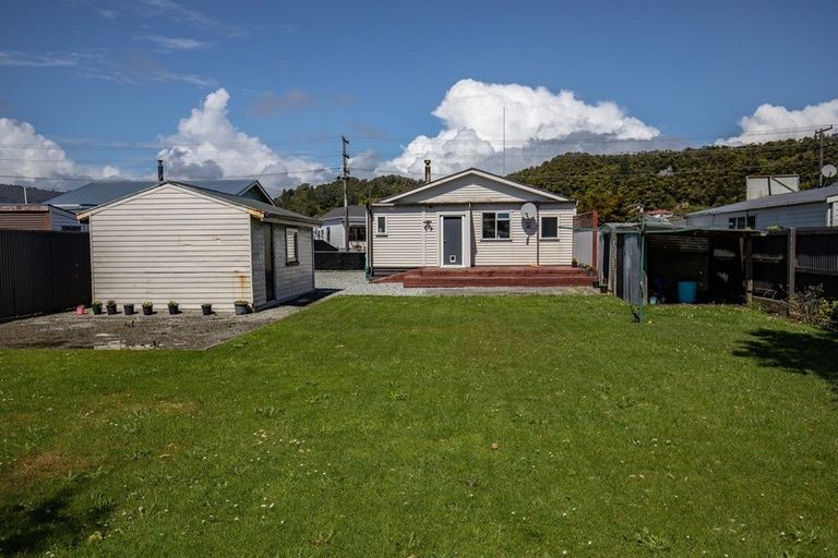 Photo of property in 150 Shakespeare Street, Greymouth, 7805