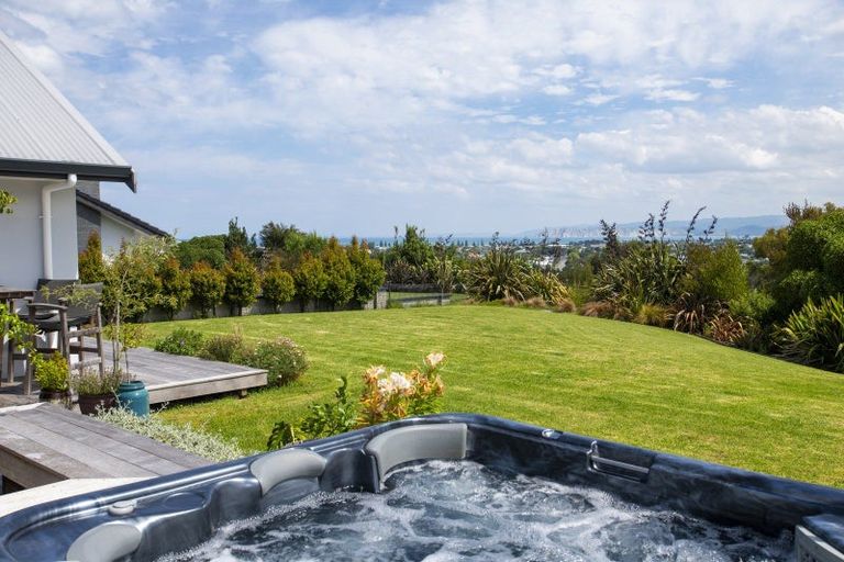 Photo of property in 32 Hillview Terrace, Mangapapa, Gisborne, 4010