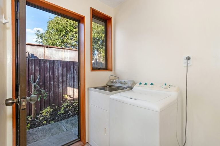 Photo of property in 2/43 Rodney Street, New Brighton, Christchurch, 8061