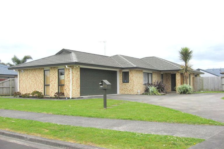 Photo of property in 28 Pateke Drive, Takanini, 2112