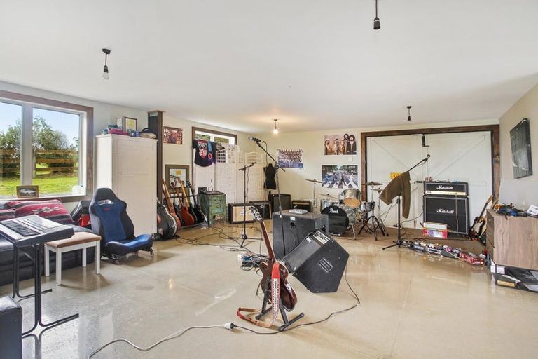 Photo of property in 42 Boyd Road, Clarks Beach, Pukekohe, 2679