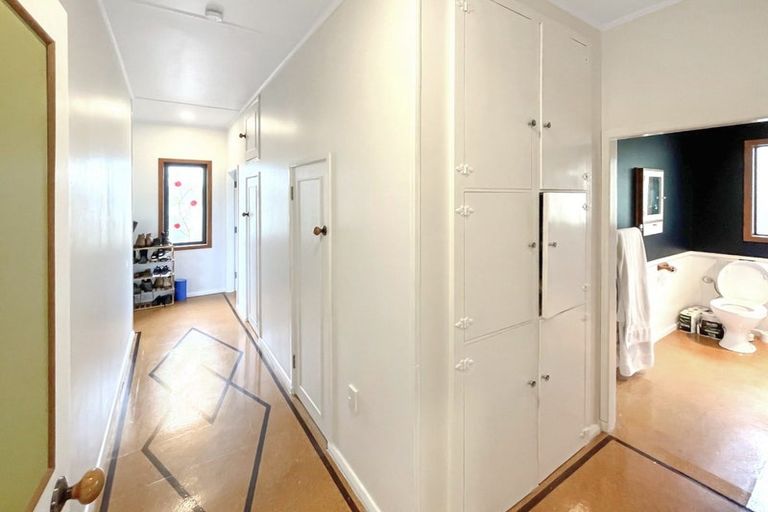 Photo of property in 20 Ngaio Street, Strandon, New Plymouth, 4312