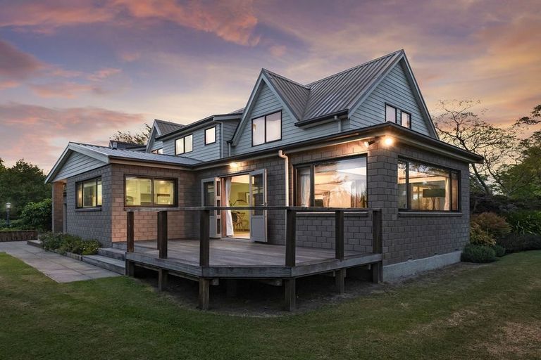 Photo of property in 102 Tricketts Road, West Melton, Christchurch, 7676