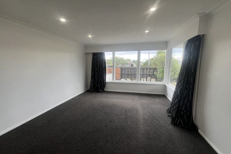 Photo of property in 6 Sylvia Street, Parklands, Christchurch, 8083
