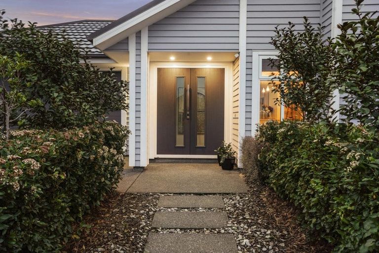 Photo of property in 54 Luxembourg Crescent, Halswell, Christchurch, 8025