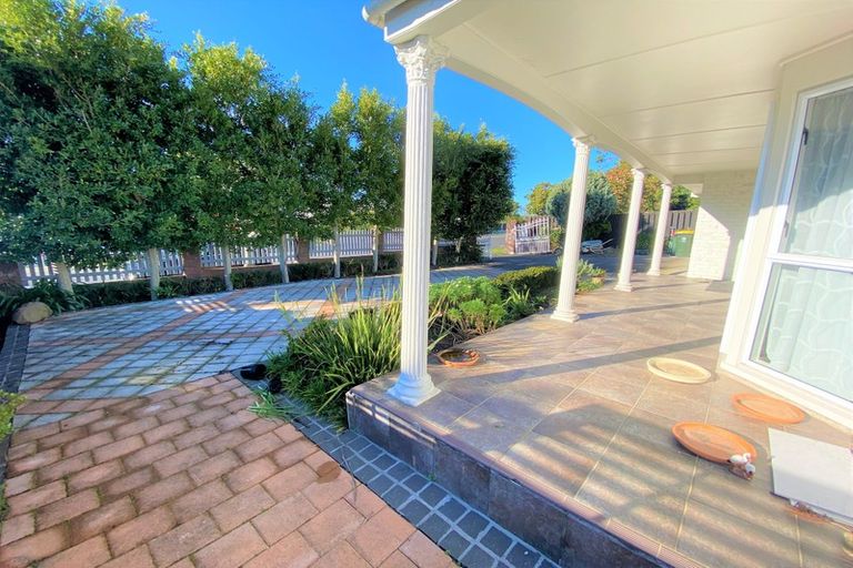 Photo of property in 78 Glenmore Road, Sunnyhills, Auckland, 2010