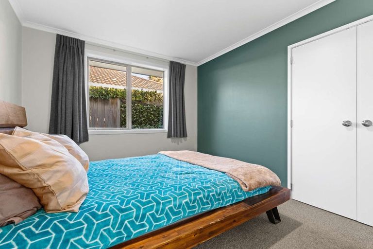 Photo of property in 49 Gibson Place, Papamoa Beach, Papamoa, 3118