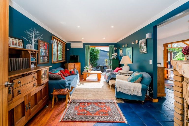 Photo of property in 5 Flaxmere Street, Waikanae Beach, Waikanae, 5036