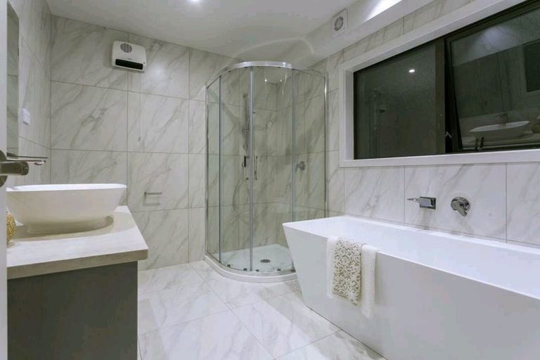 Photo of property in 9 Pennant Street, Long Bay, Auckland, 0630