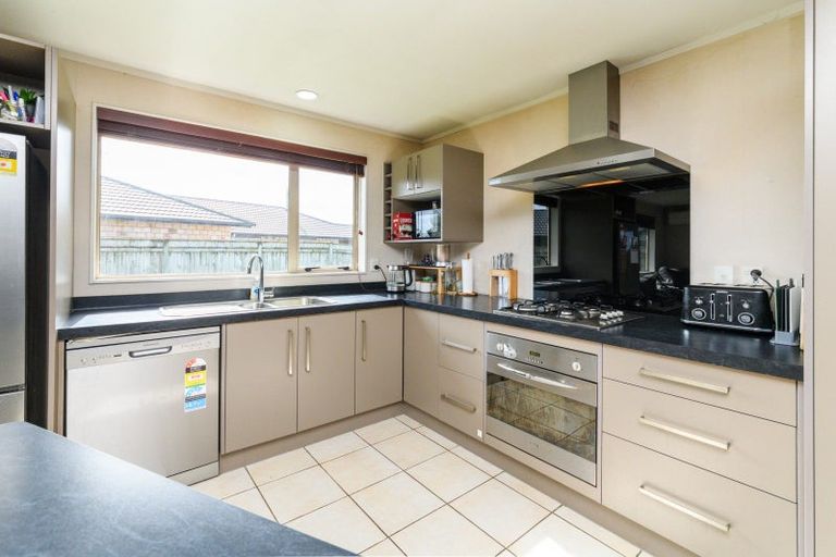 Photo of property in 21 Cleveland Heights, Kelvin Grove, Palmerston North, 4414