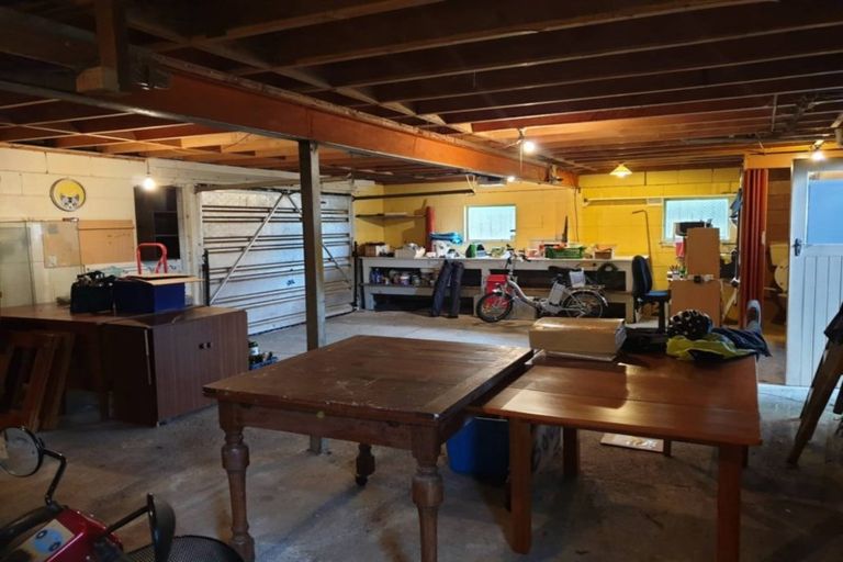 Photo of property in 277 High Street, Eltham, 4322