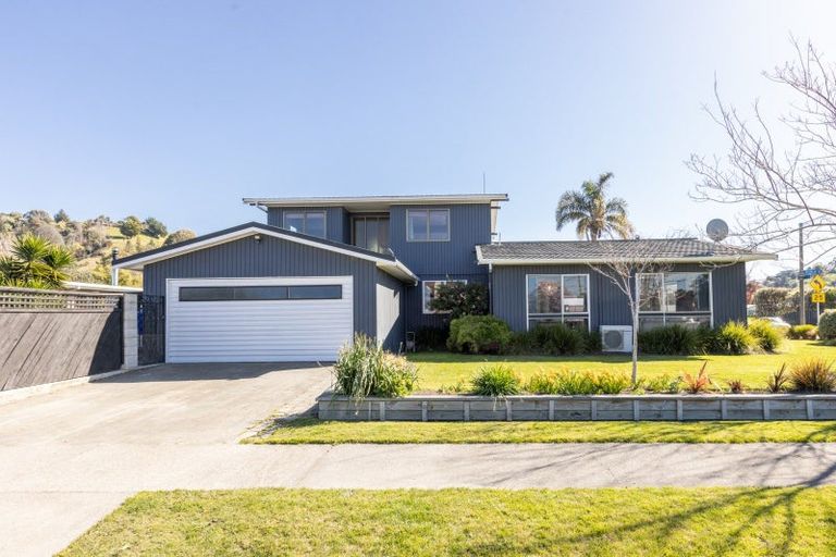 Photo of property in 24 Harpham Street, Taradale, Napier, 4112