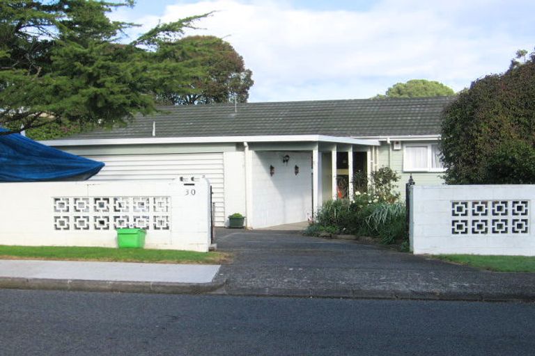 Photo of property in 30 Juliet Avenue, Howick, Auckland, 2014