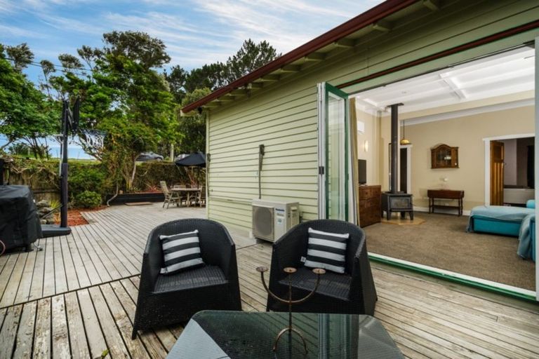 Photo of property in 104 Mcentee Road, Waitakere, Auckland, 0816