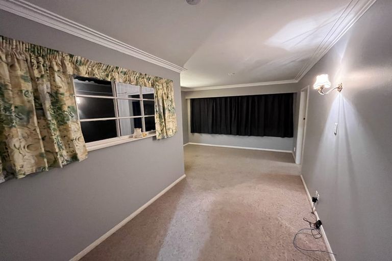 Photo of property in 27 Saint Albans Avenue, Hokowhitu, Palmerston North, 4410