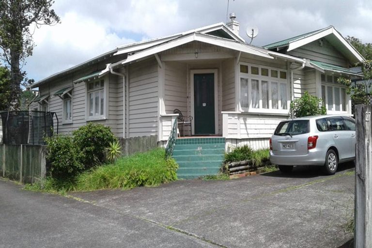 Photo of property in 1/27 Rata Street, New Lynn, Auckland, 0600