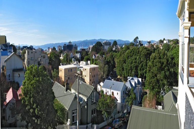 Photo of property in 11 Saint Mary Street, Thorndon, Wellington, 6011