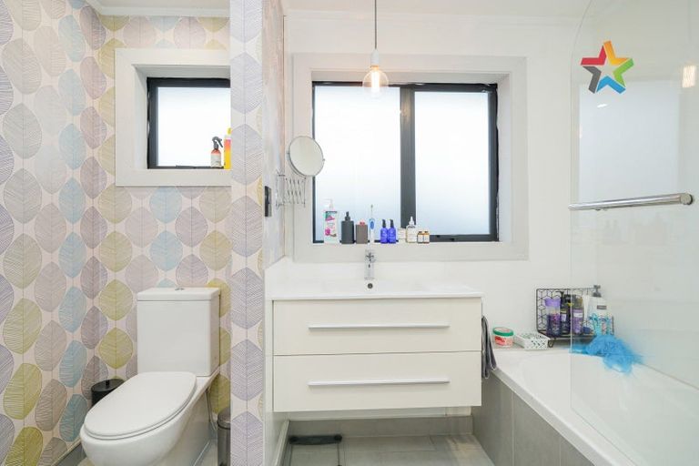 Photo of property in 123 Cunningham Crescent, Grasmere, Invercargill, 9810