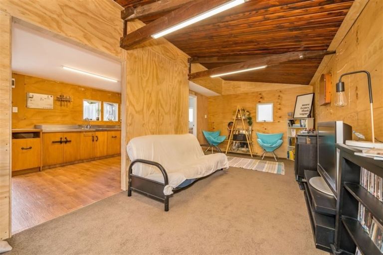 Photo of property in 47 Clouston Park Road, Clouston Park, Upper Hutt, 5018