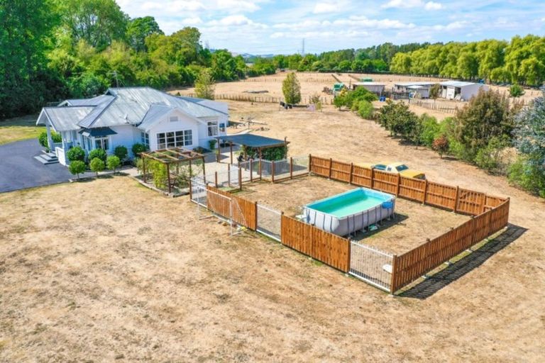 Photo of property in 110 Woodside Road, Matangi, Hamilton, 3284