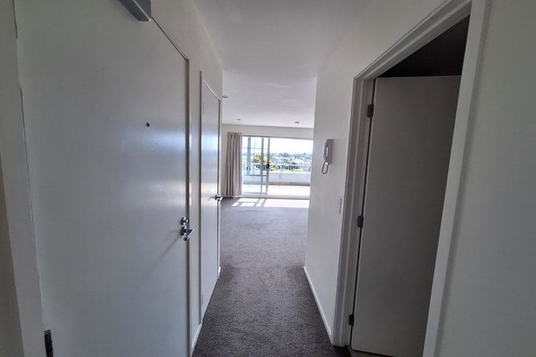 Photo of property in 1b/3 Keystone Avenue, Mount Roskill, Auckland, 1041