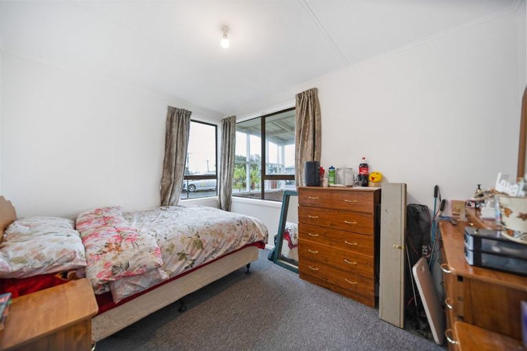 Photo of property in 14 Wakelin Road, Mangere East, Auckland, 2024