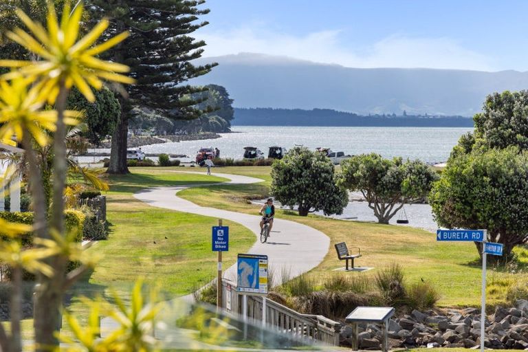 Photo of property in 3/104 Harbour Drive, Otumoetai, Tauranga, 3110