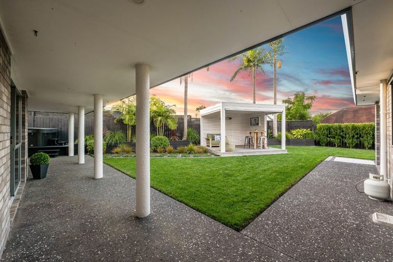 Photo of property in 7 Bannings Way, Hobsonville, Auckland, 0618
