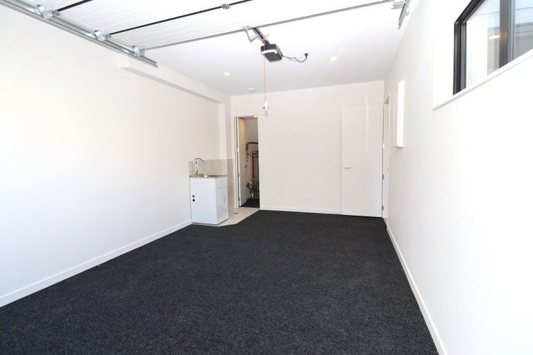 Photo of property in 41 Observation Green, Hobsonville, Auckland, 0616