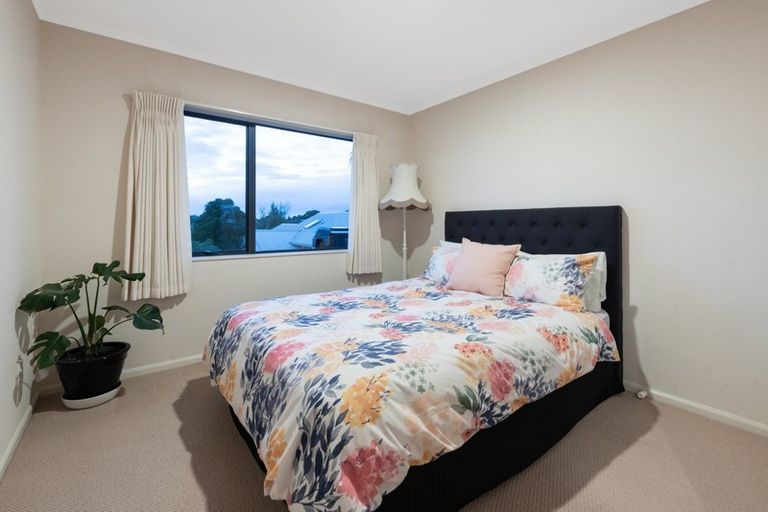 Photo of property in 14 Solander Drive, Welcome Bay, Tauranga, 3112