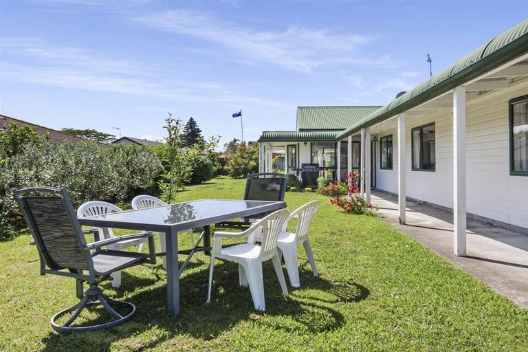 Photo of property in 160 Boucher Avenue, Te Puke, 3119