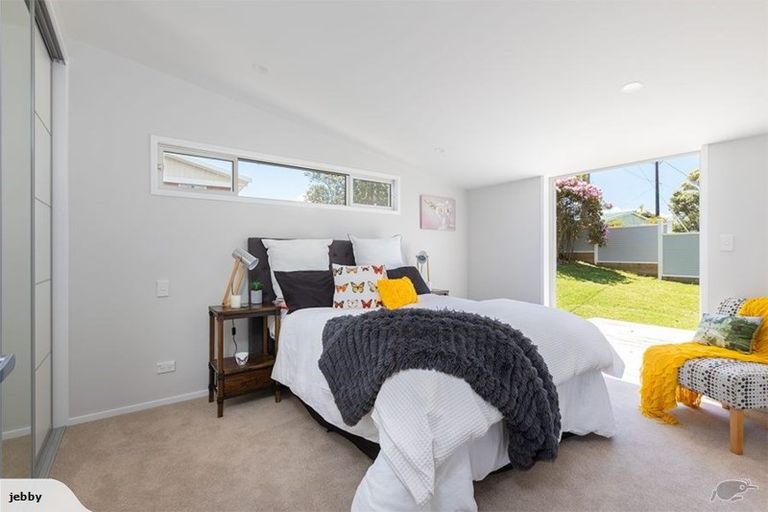 Photo of property in 83 Wharf Road, Port Albert, Wellsford, 0973