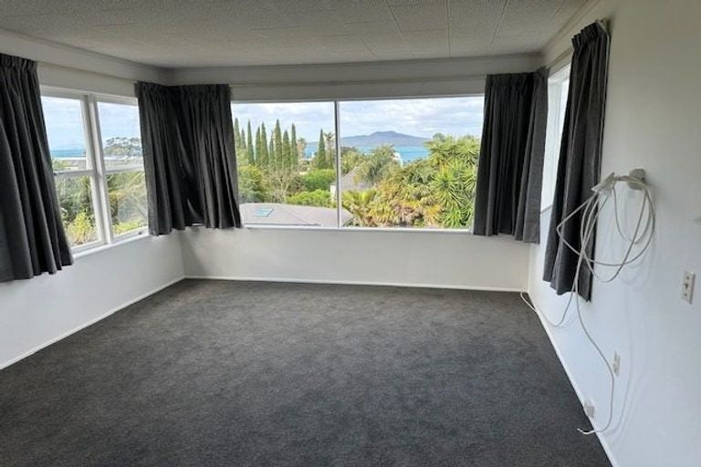 Photo of property in 2 Earnoch Avenue, Takapuna, Auckland, 0622