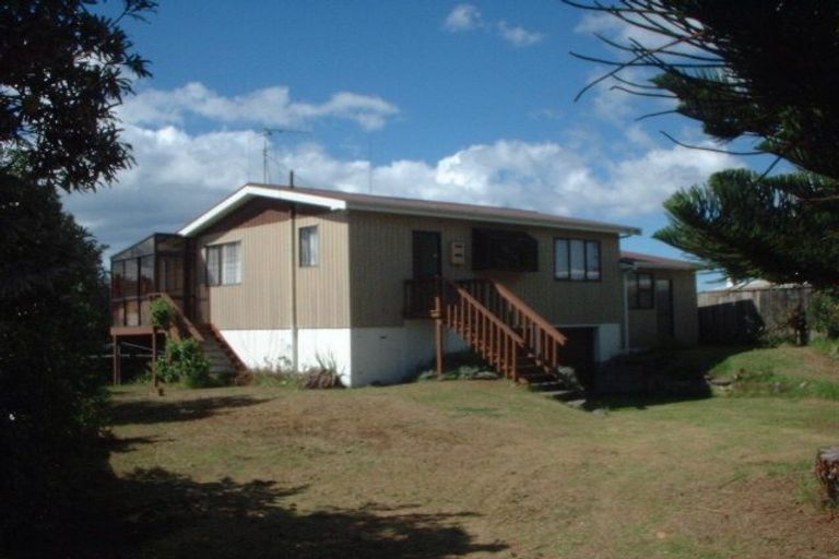 Photo of property in 191 Seaforth Road, Waihi Beach, 3611