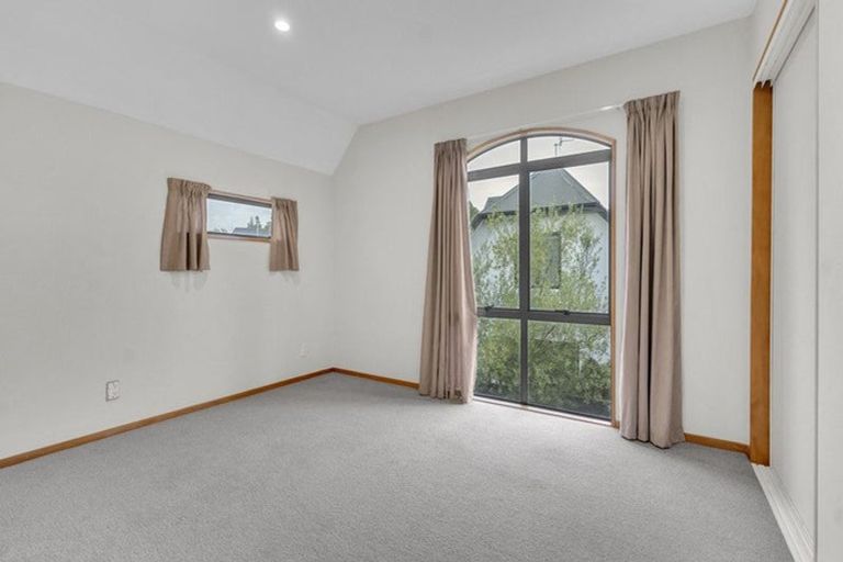 Photo of property in 9a Kilmarnock Street, Riccarton, Christchurch, 8011
