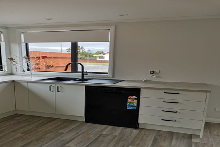 Photo of property in 23 Sale Street, Hokitika, 7810