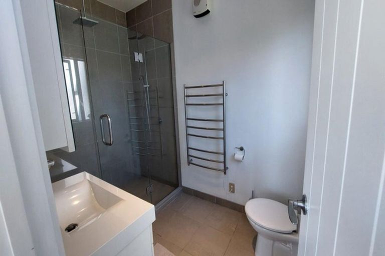 Photo of property in 12 Mandalay Lane, Redcliffs, Christchurch, 8081