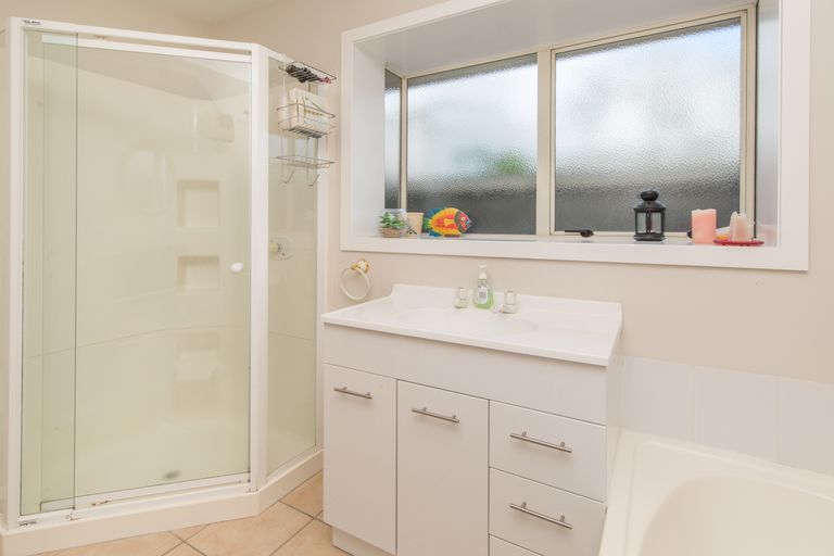 Photo of property in 2/59 Brodie Street, Ilam, Christchurch, 8041