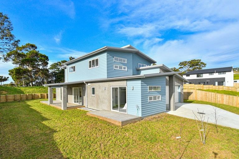 Photo of property in 21 Annmarie Avenue, Totara Park, Auckland, 2019