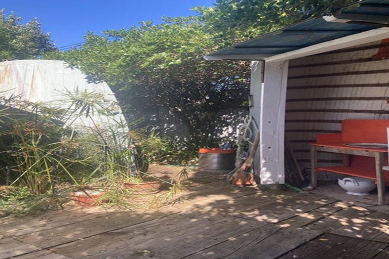 Photo of property in 20 Tasman Road, Otaki Beach, Otaki, 5512